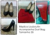 Scarpin Louboutin Pigalle réplica. 35