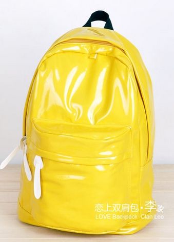 Mochila Efeito verniz Amarela