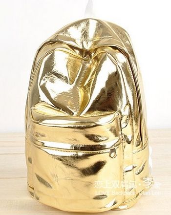 Mochila Efeito verniz Dourada