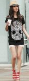 Blusa de mangas curtas Caveira.