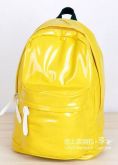 Mochila Efeito verniz Amarela